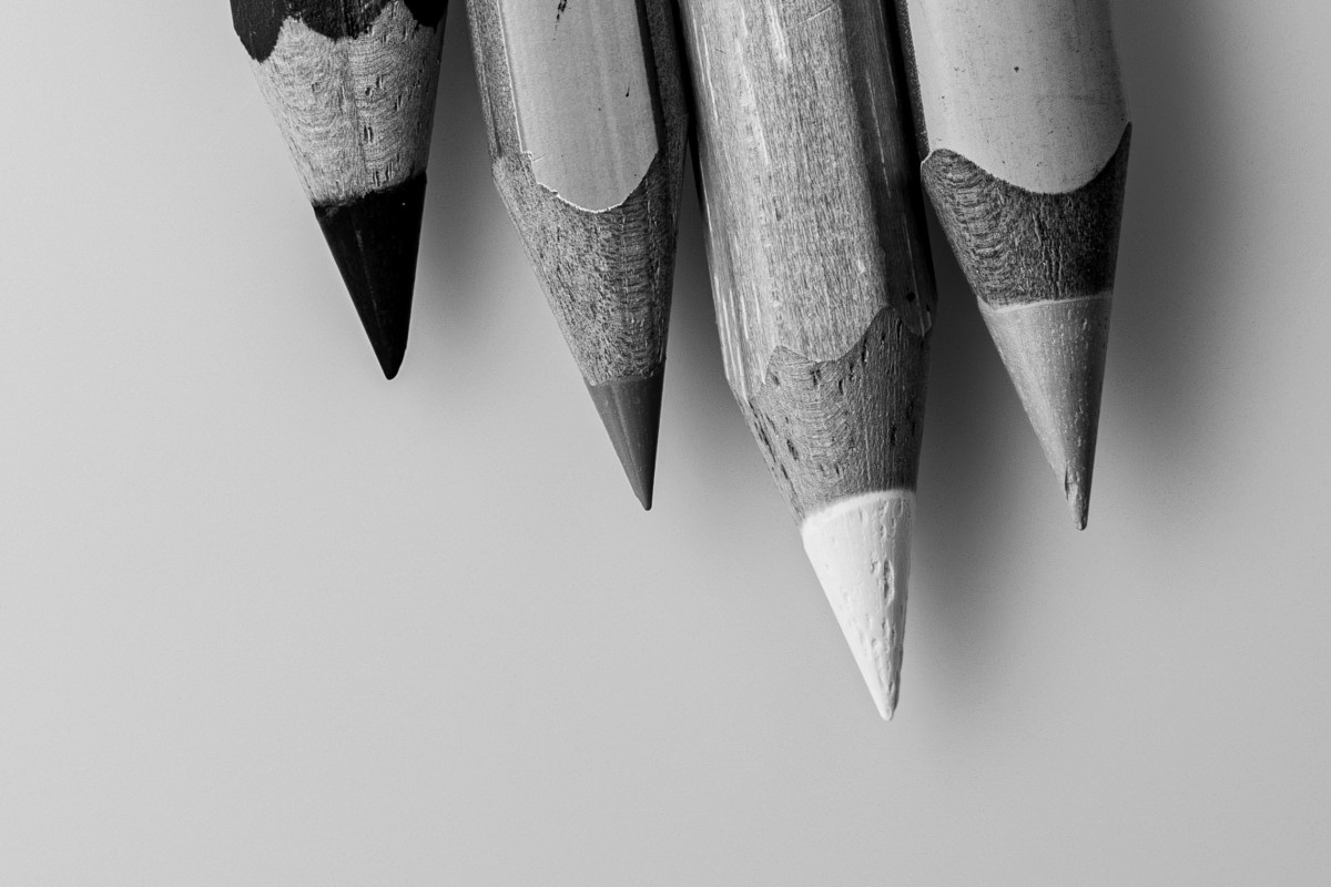 ta roland.h.loeffler schwarweiss stifte